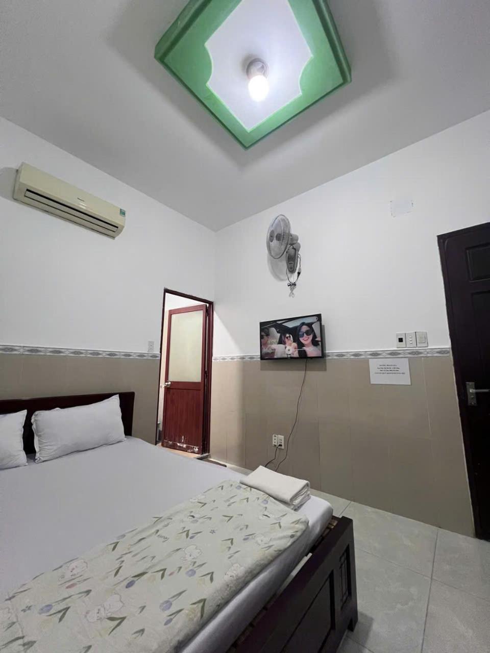 Aparthotel Khach San Doan Gia Ho Chi Minh City
