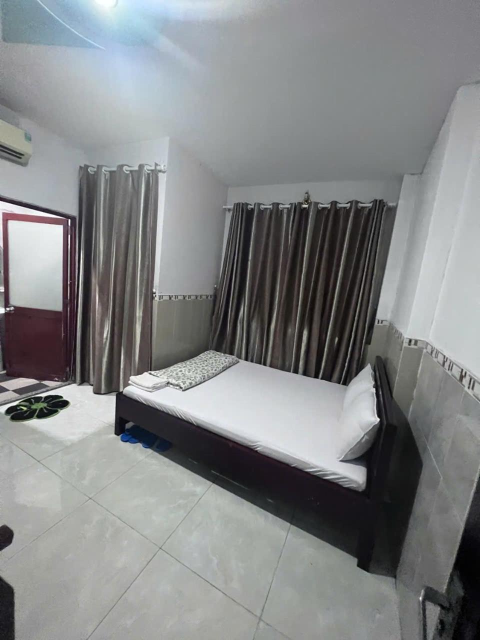 Khach San Doan Gia Ho Chi Minh City
